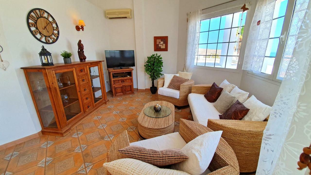 Ferienhaus Casa Blanca - Tarajalejo - Glasfaserinternet - Meerblick Экстерьер фото