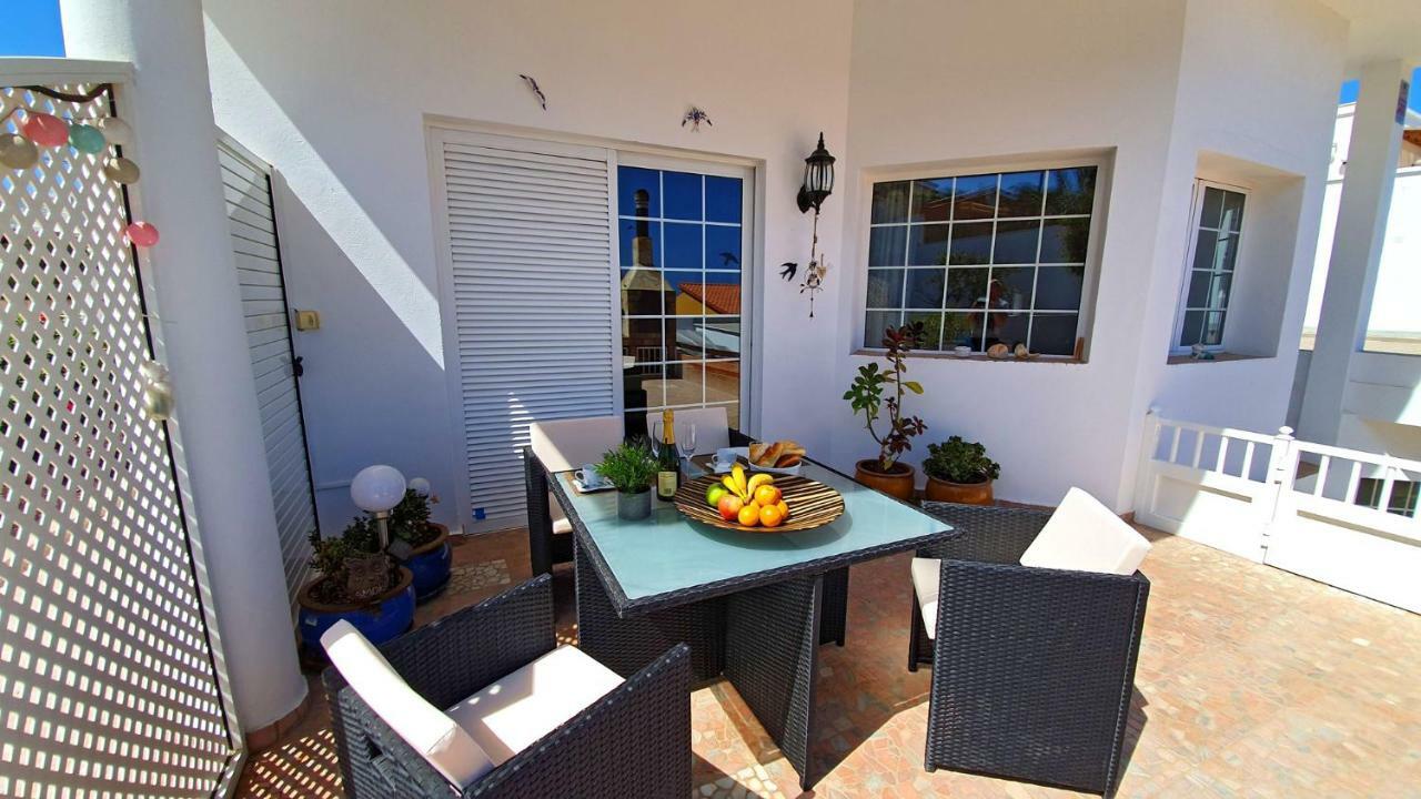 Ferienhaus Casa Blanca - Tarajalejo - Glasfaserinternet - Meerblick Экстерьер фото