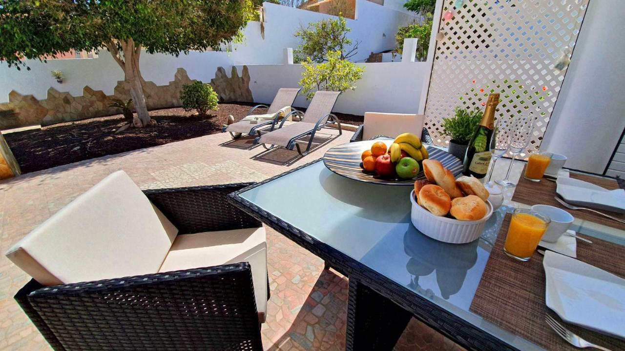Ferienhaus Casa Blanca - Tarajalejo - Glasfaserinternet - Meerblick Экстерьер фото