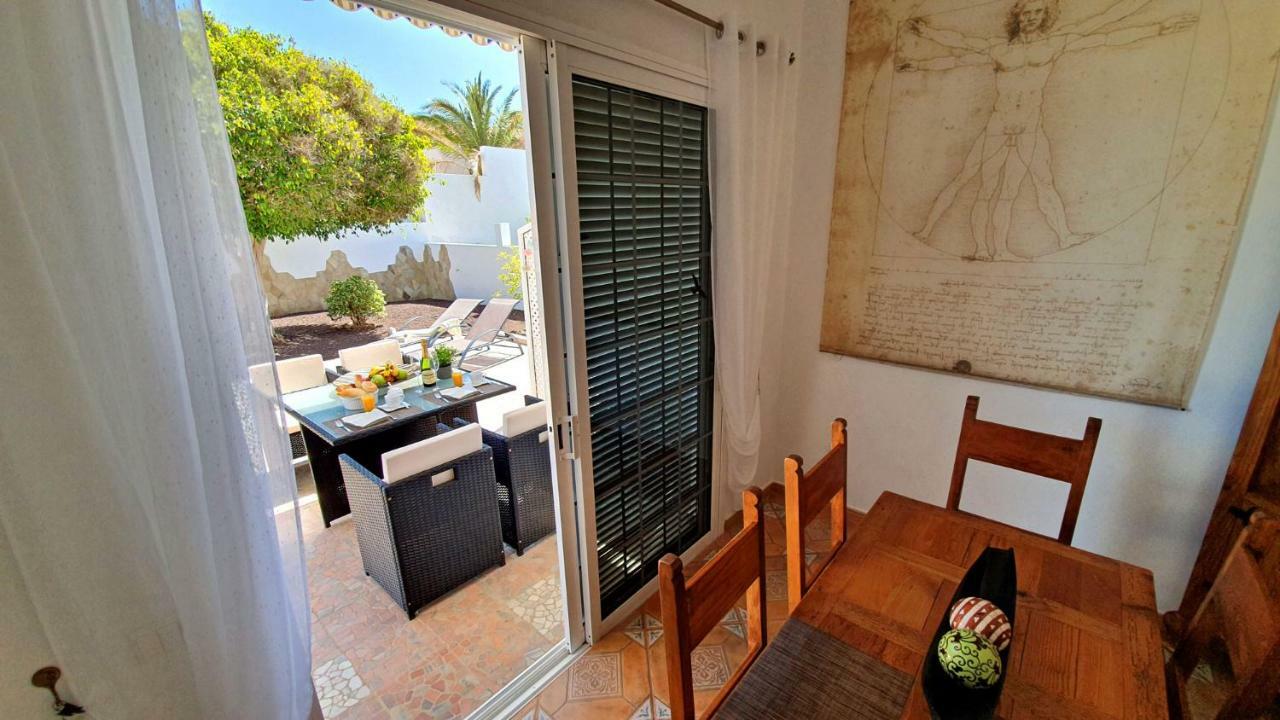 Ferienhaus Casa Blanca - Tarajalejo - Glasfaserinternet - Meerblick Экстерьер фото